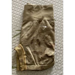 Adapt Camo seamless shorts